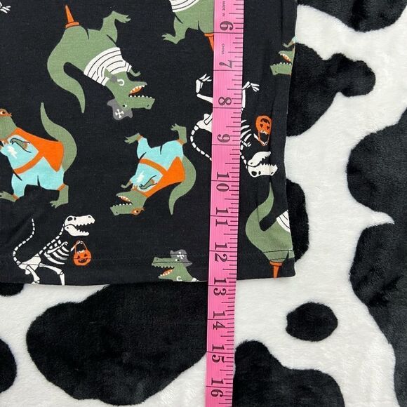 Carter's Halloween PJ Bundle 12 months | 4 (1 NWT) - Picture 10 of 16